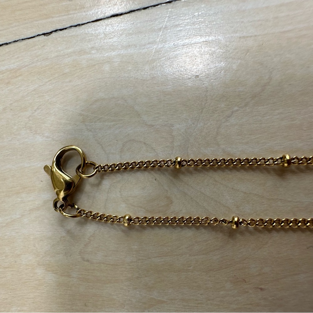 Savvy cie 22k yellow gold plated stainless steel coin initial necklace - Picture 5 of 7